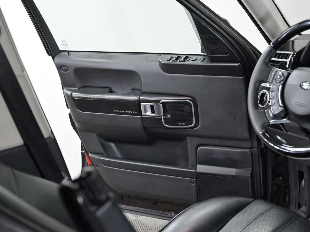 Купить Land Rover Range Rover с пробегом. Фото: #10