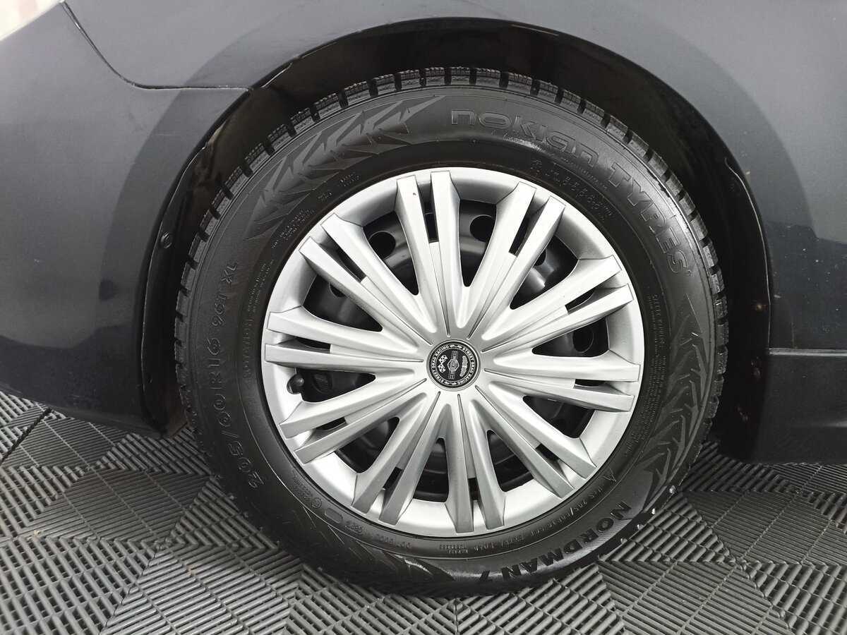 Купить Mazda 3 с пробегом. Фото: #17