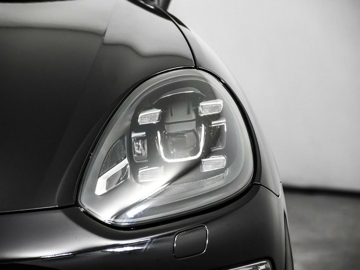 Купить Porsche Cayenne с пробегом. Фото: #13