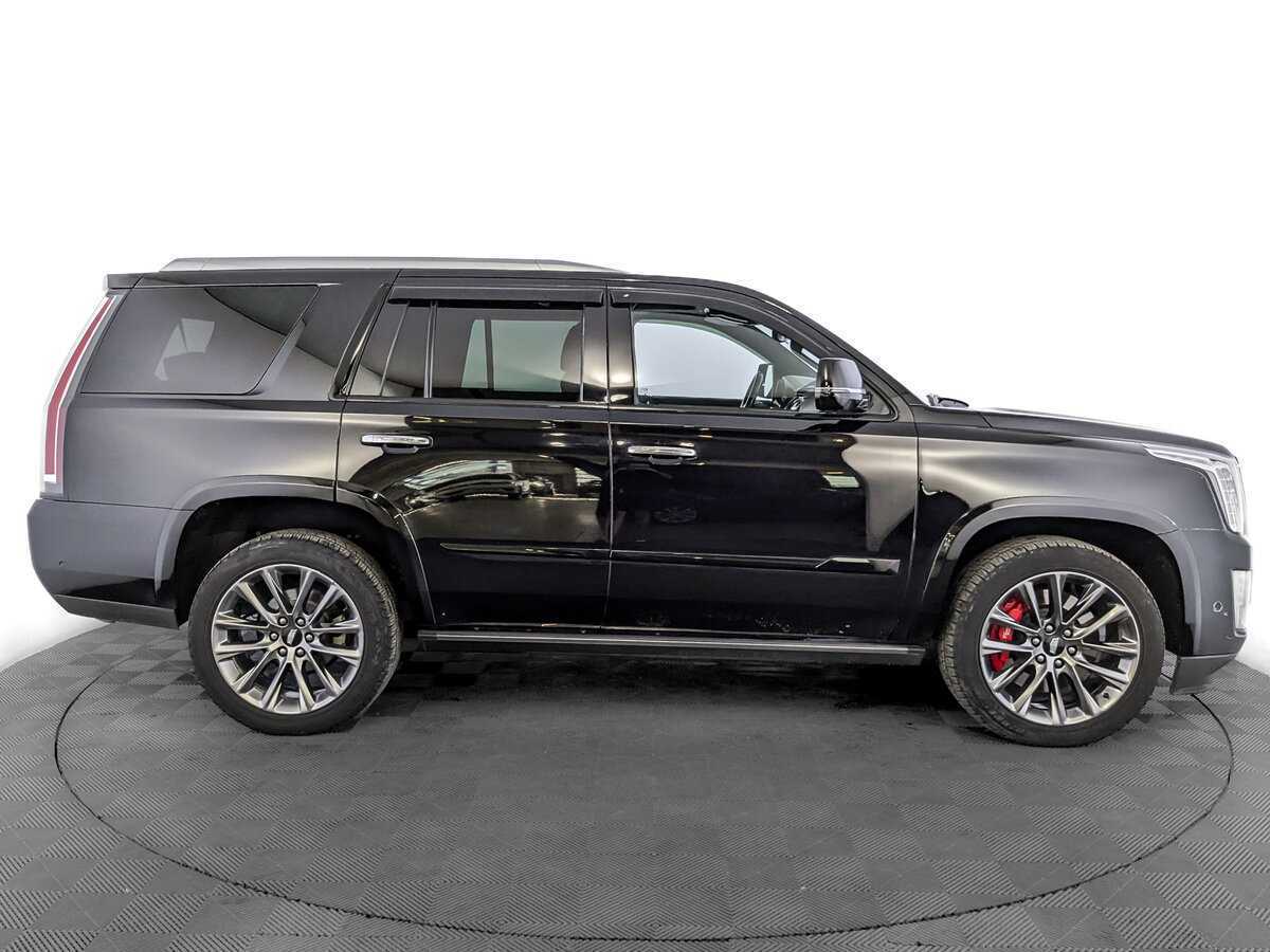 Купить Cadillac Escalade с пробегом. Фото: #3