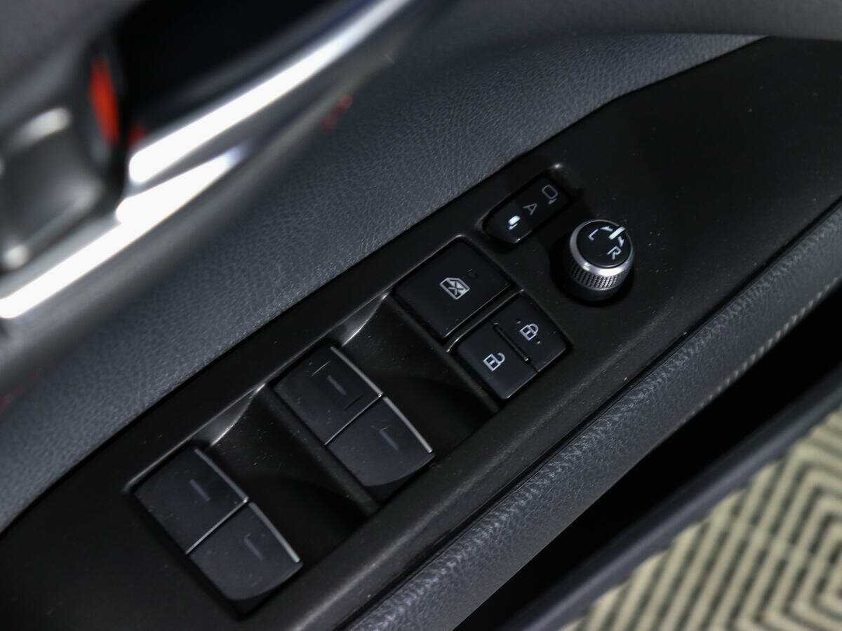 Купить Toyota Camry с пробегом. Фото: #12