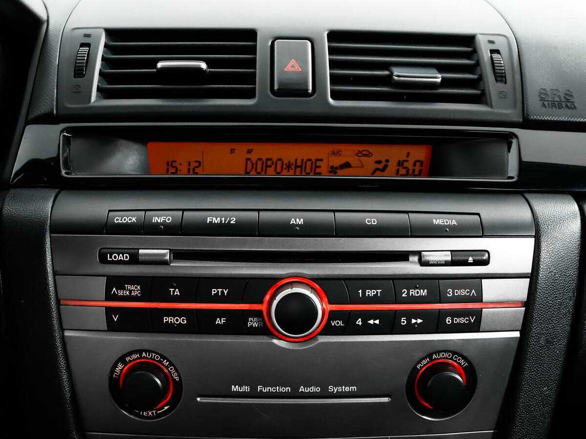 Купить Mazda 3 с пробегом. Фото: #12