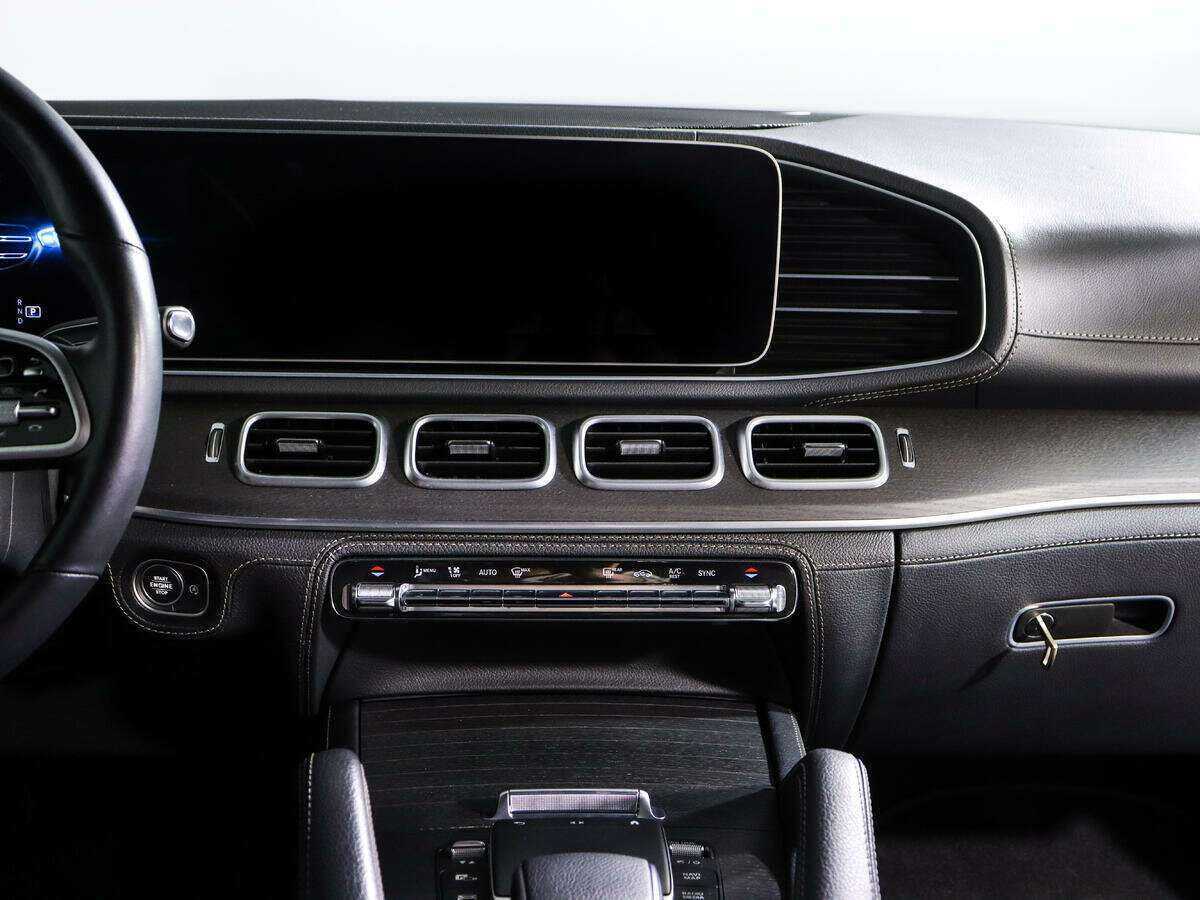 Купить Mercedes-Benz GLE с пробегом. Фото: #11
