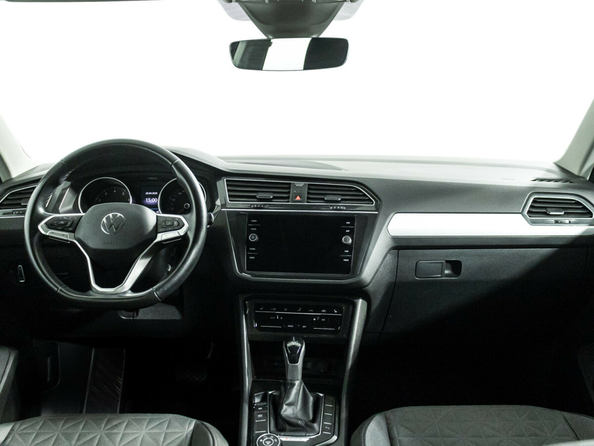 Купить Volkswagen Tiguan с пробегом. Фото: #12