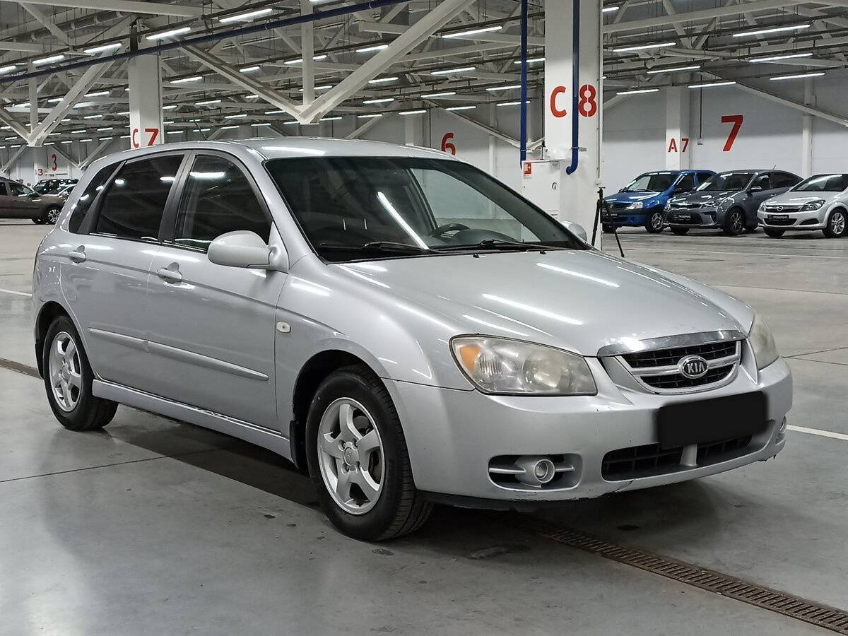 Купить Kia Cerato с пробегом. Фото: #2