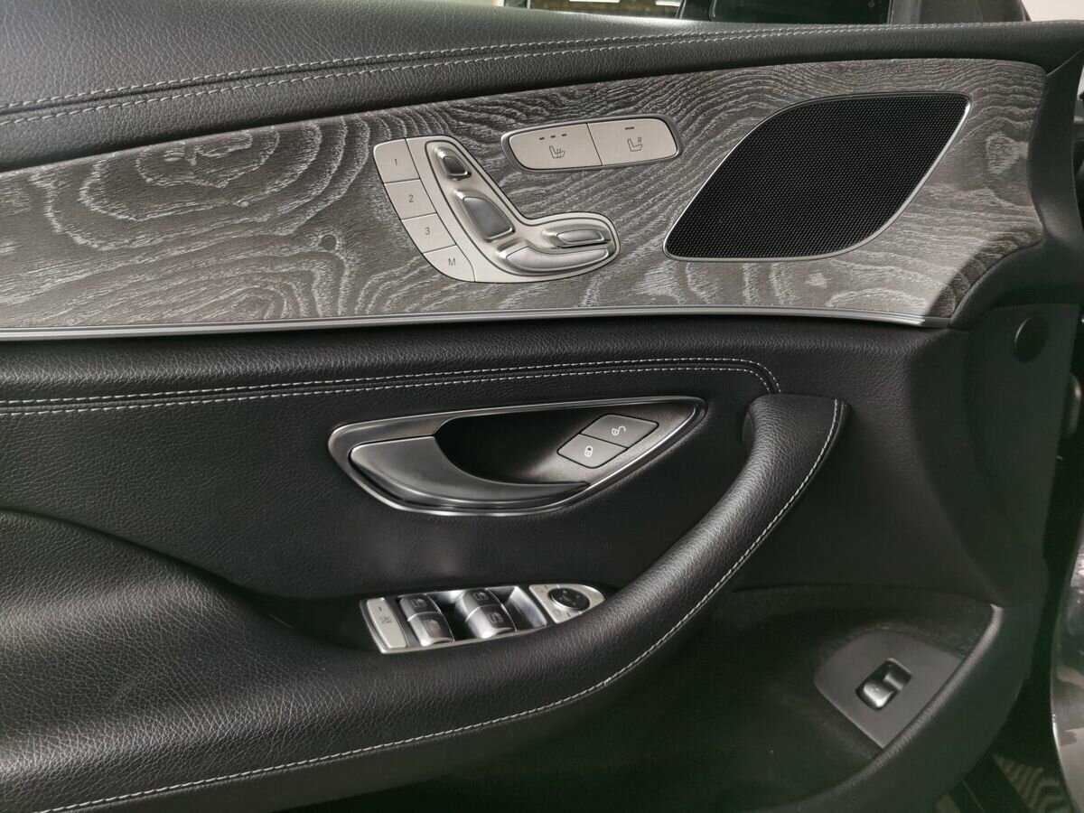 Купить Mercedes-Benz CLS с пробегом. Фото: #16