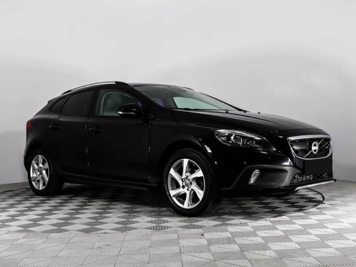 Купить Volvo V40 Cross Country с пробегом. Фото: #2
