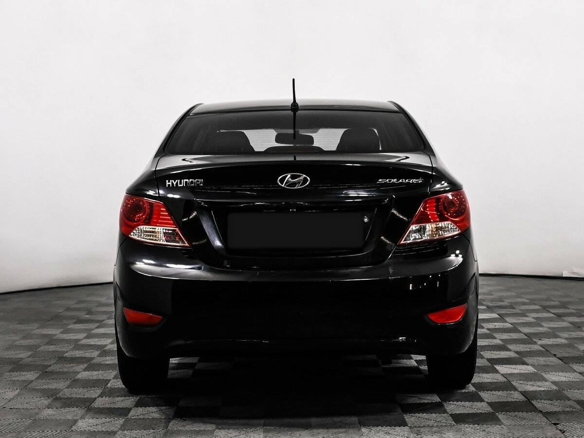 Купить Hyundai Solaris с пробегом. Фото: #5