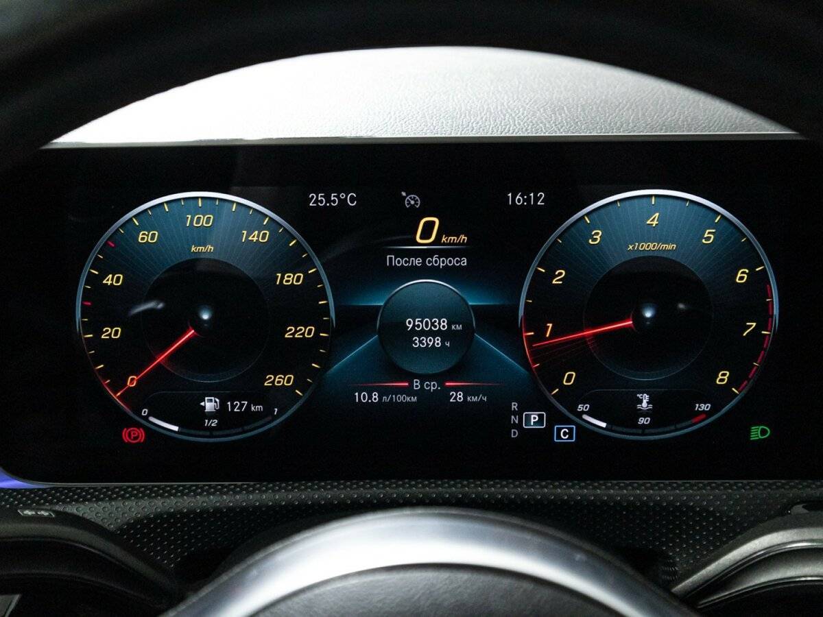 Купить Mercedes-Benz CLA с пробегом. Фото: #11