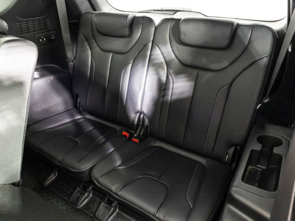 Купить Hyundai Santa Fe с пробегом. Фото: #27