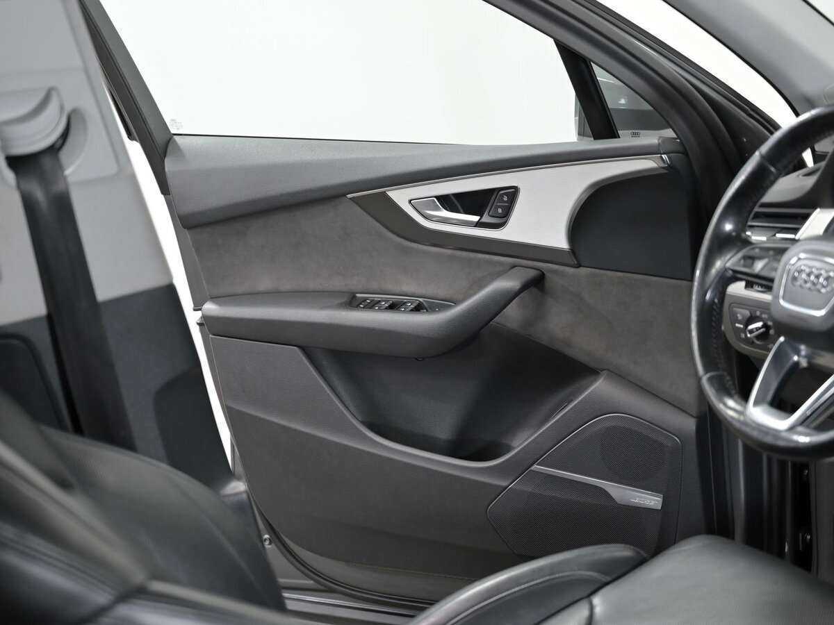 Купить Audi Q7 с пробегом. Фото: #13