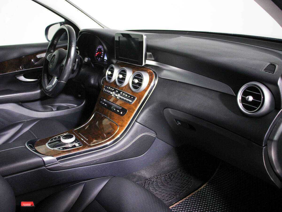 Купить Mercedes-Benz GLC с пробегом. Фото: #5