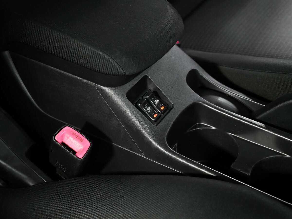 Купить Mitsubishi Lancer с пробегом. Фото: #13