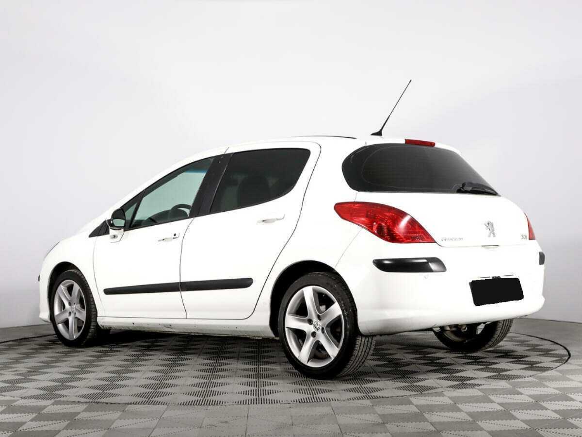 Купить Peugeot 308 с пробегом. Фото: #5