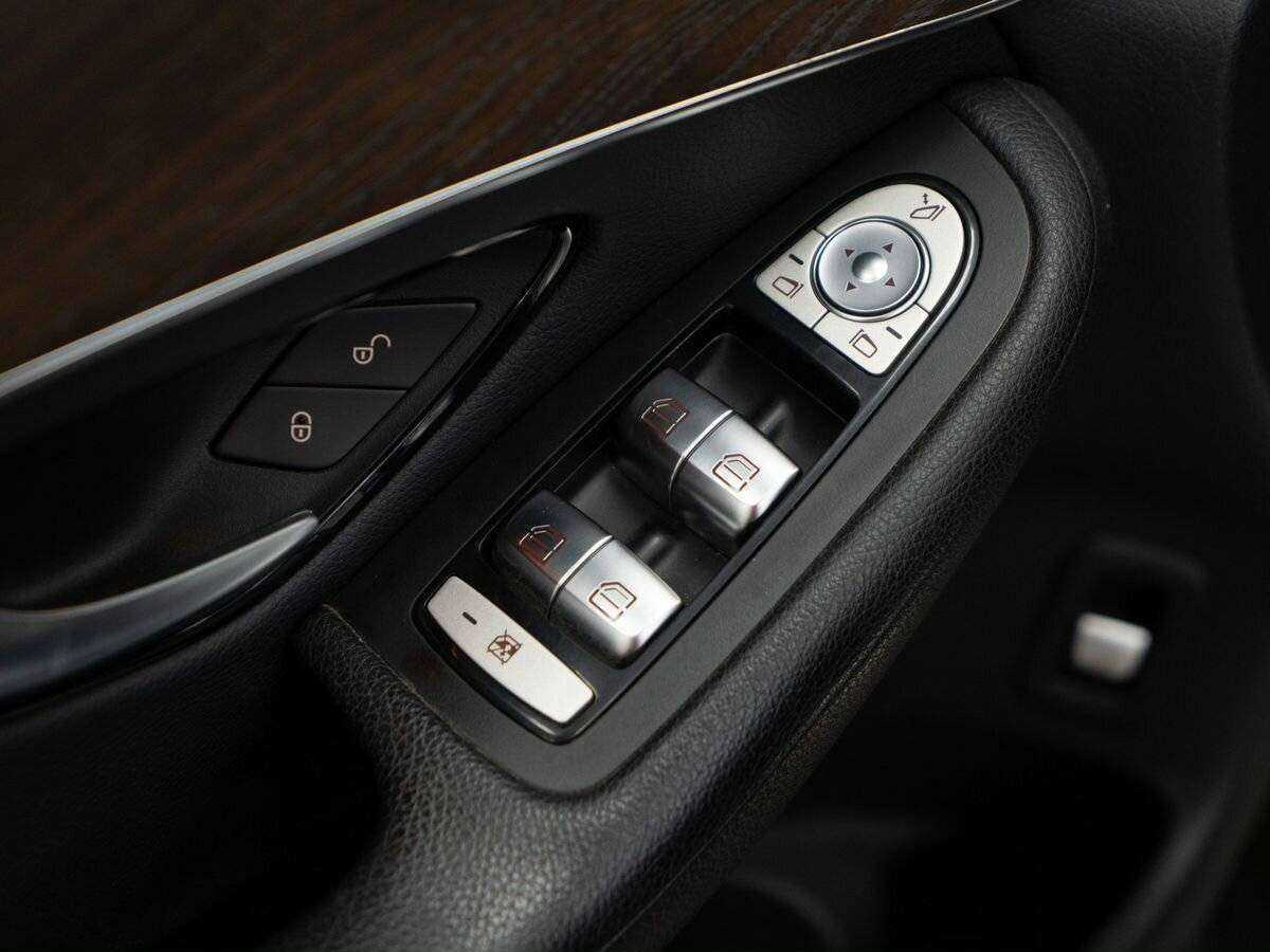 Купить Mercedes-Benz GLC с пробегом. Фото: #16