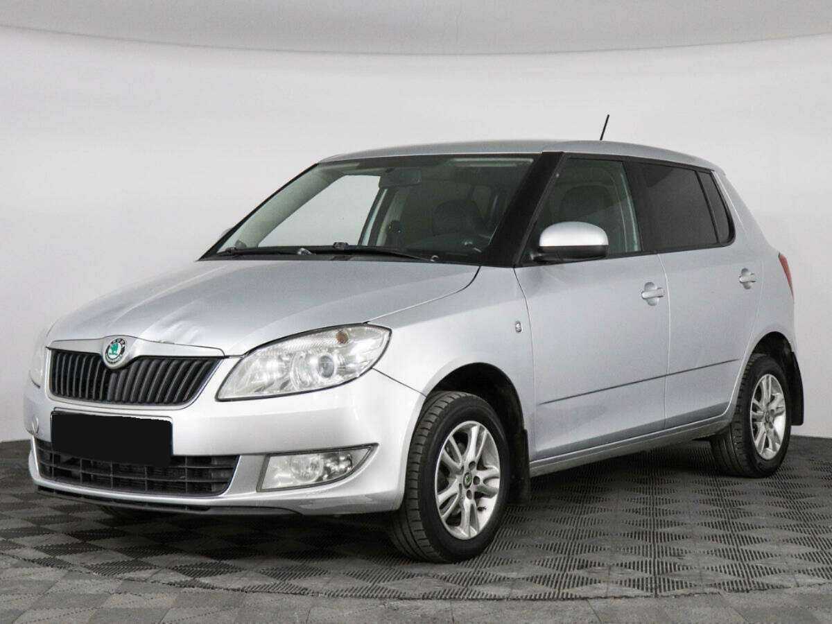 Купить Skoda Fabia с пробегом. Фото: #0