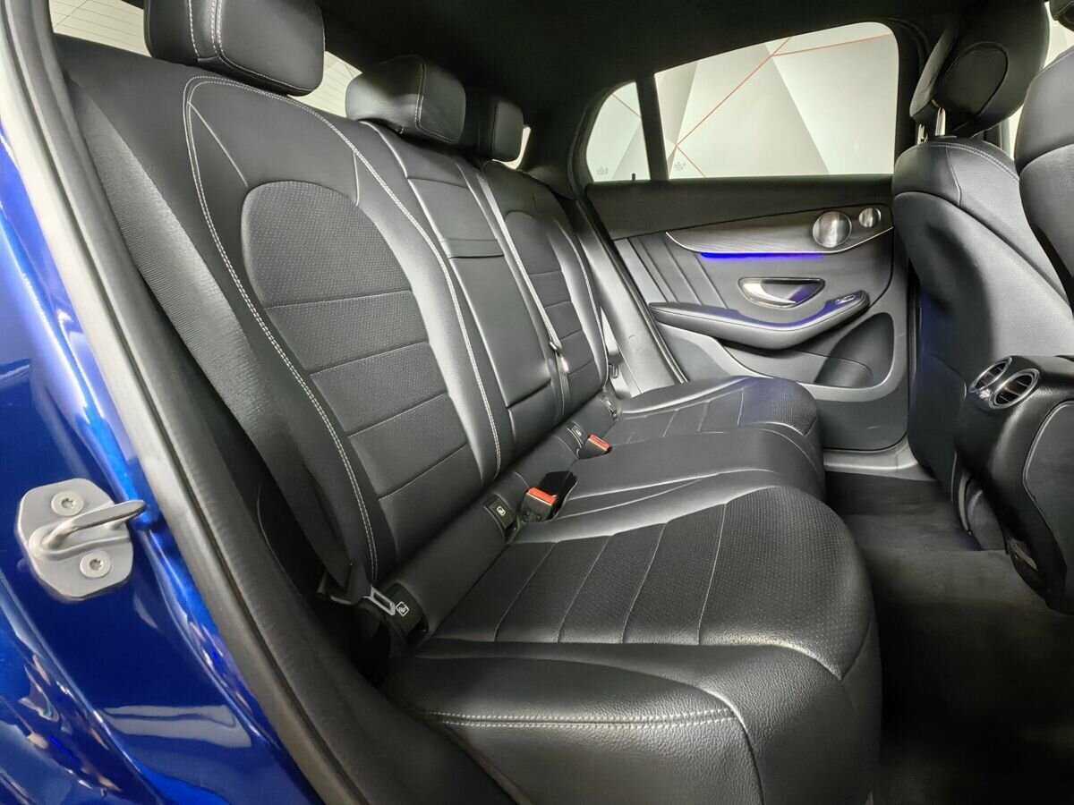Купить Mercedes-Benz GLC с пробегом. Фото: #11