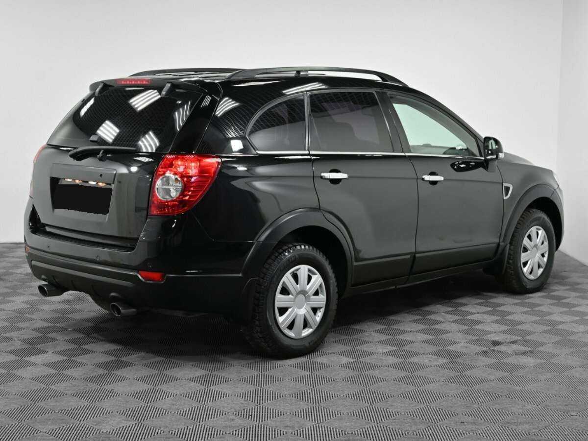 Купить Chevrolet Captiva с пробегом. Фото: #1