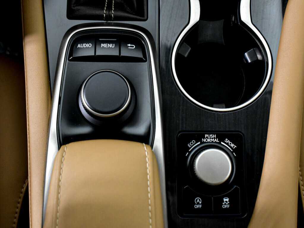 Купить Lexus RX с пробегом. Фото: #9