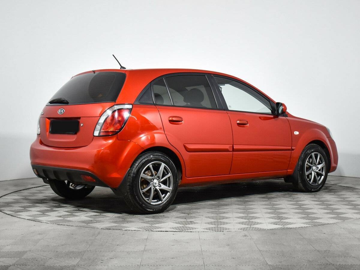 Купить Kia Rio с пробегом. Фото: #4