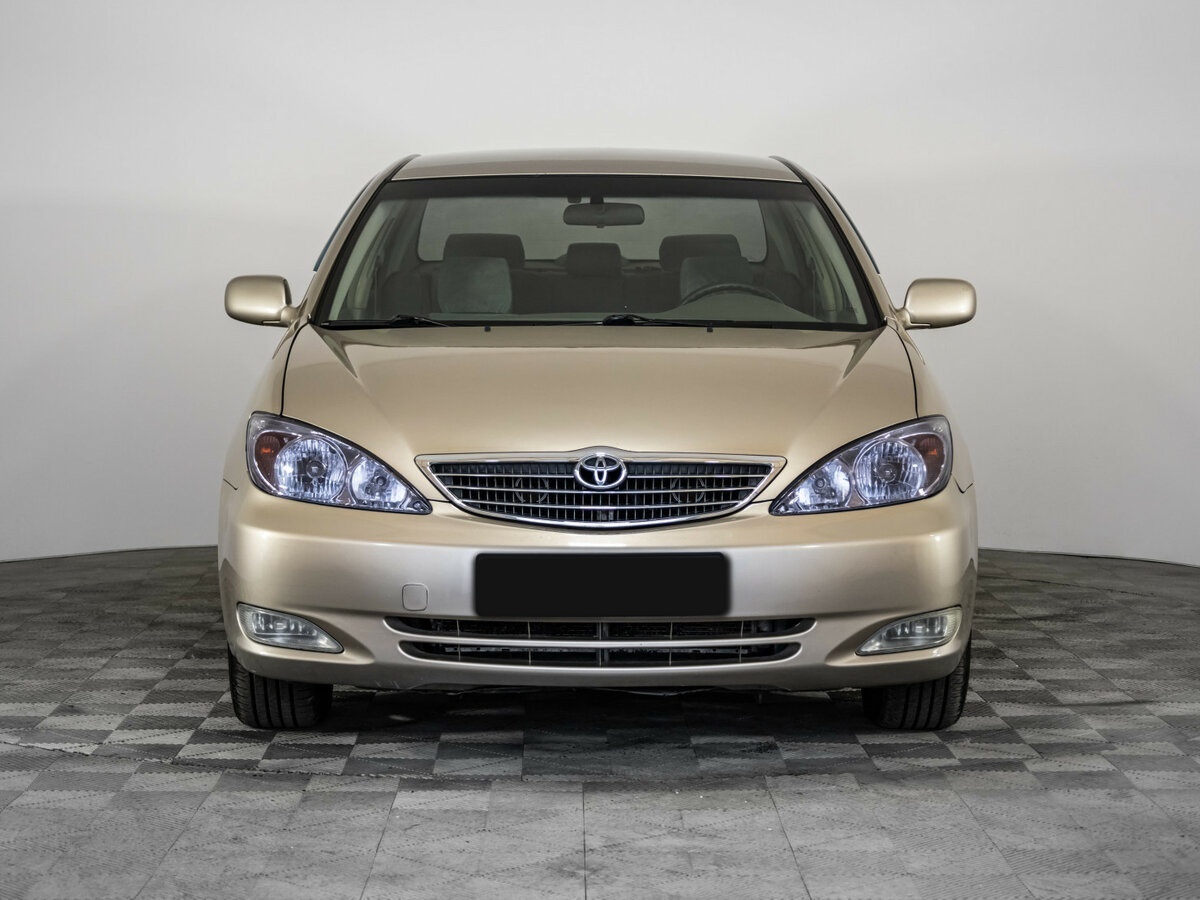 Купить Toyota Camry с пробегом. Фото: #1