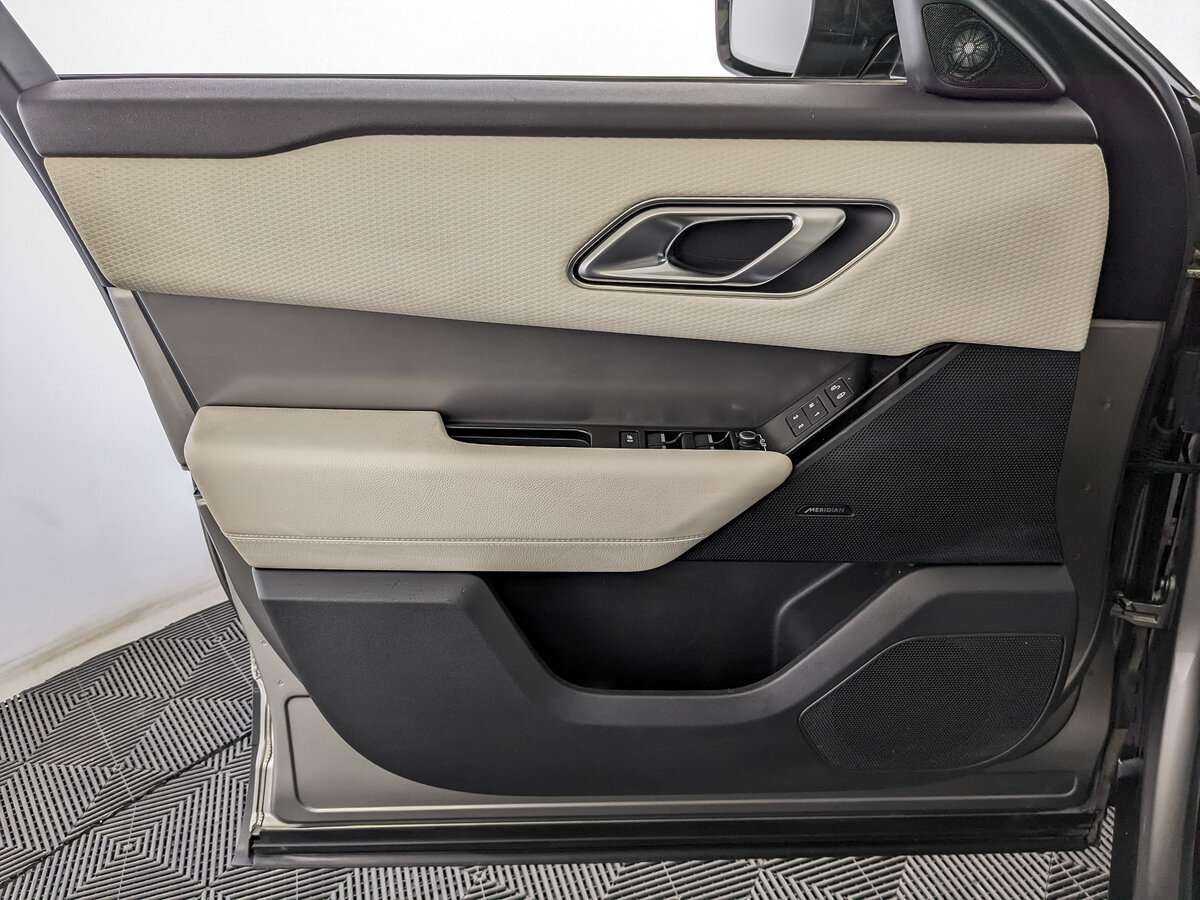 Купить Land Rover Range Rover Velar с пробегом. Фото: #14