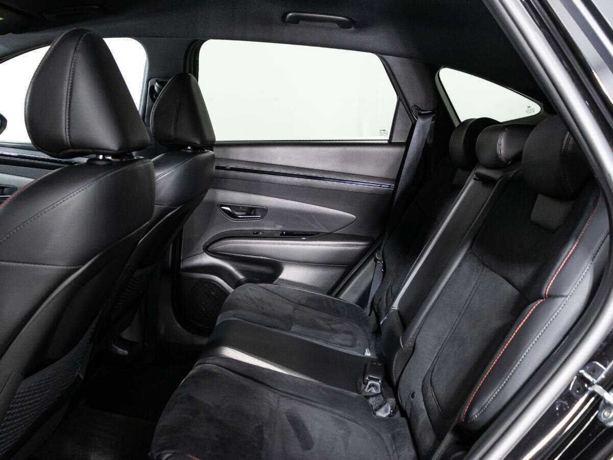 Купить Hyundai Tucson с пробегом. Фото: #9