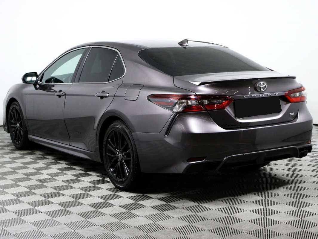 Купить Toyota Camry с пробегом. Фото: #6