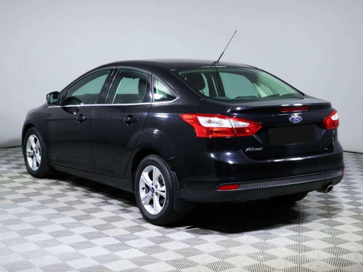 Купить Ford Focus с пробегом. Фото: #4