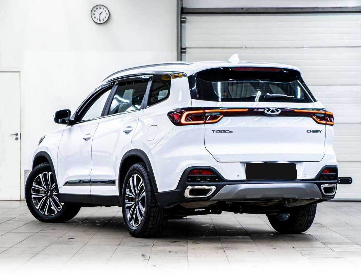 Купить Chery Tiggo 8 с пробегом. Фото: #3