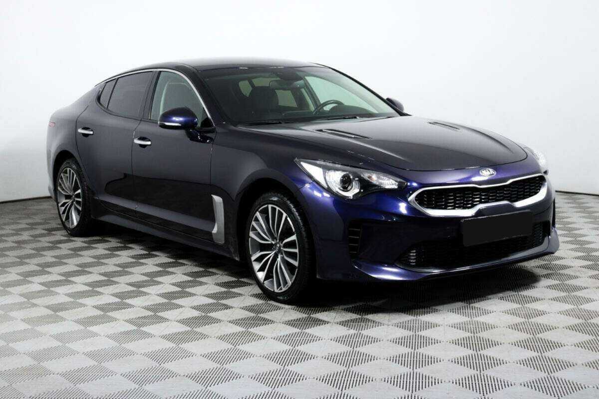 Купить Kia Stinger с пробегом. Фото: #2