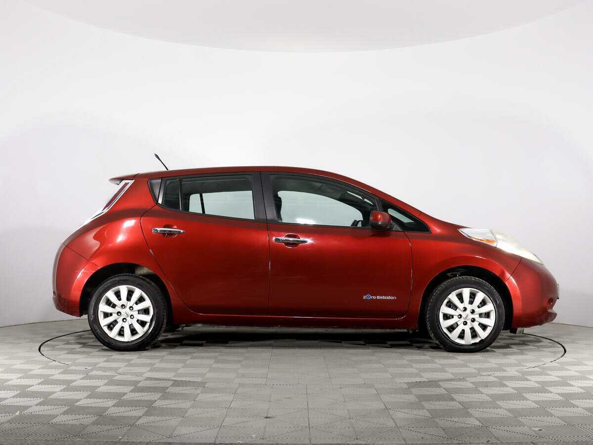 Купить Nissan Leaf с пробегом. Фото: #3