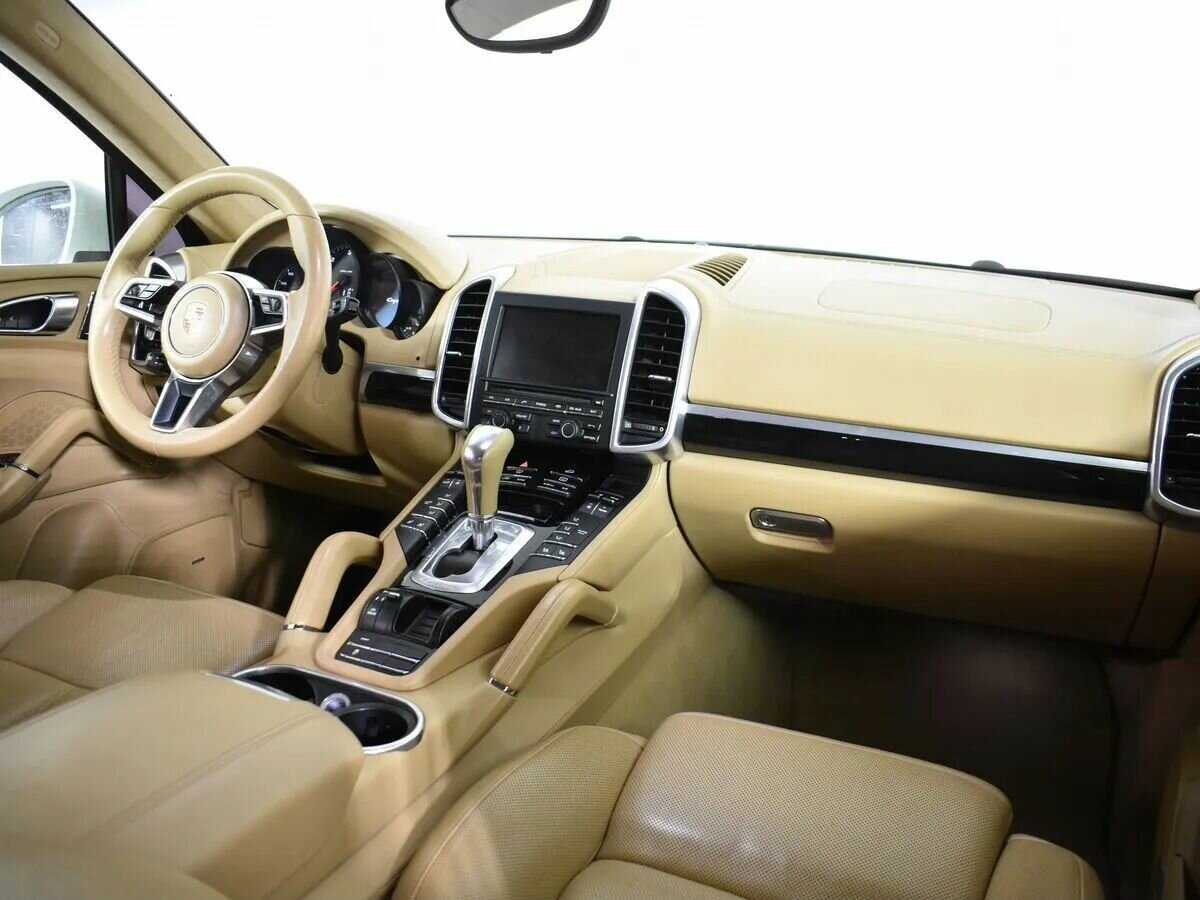 Купить Porsche Cayenne с пробегом. Фото: #11