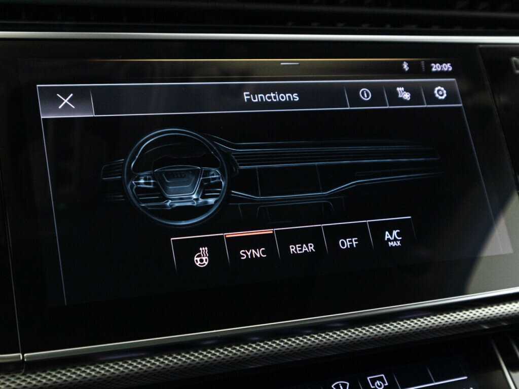 Купить Audi Q7 с пробегом. Фото: #15