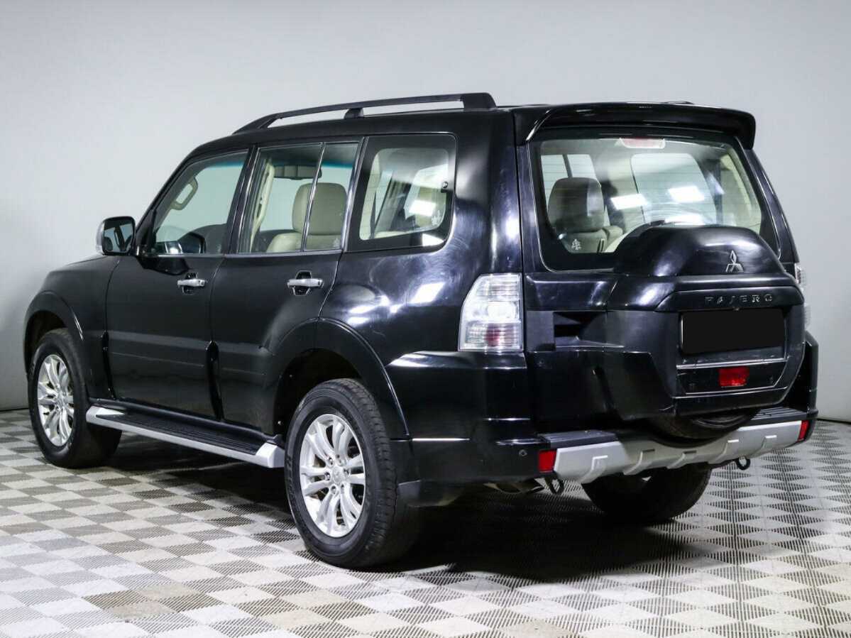 Купить Mitsubishi Pajero с пробегом. Фото: #5