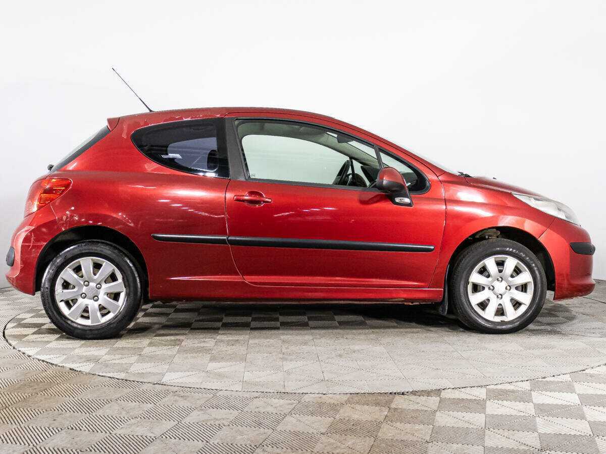 Купить Peugeot 207 с пробегом. Фото: #3