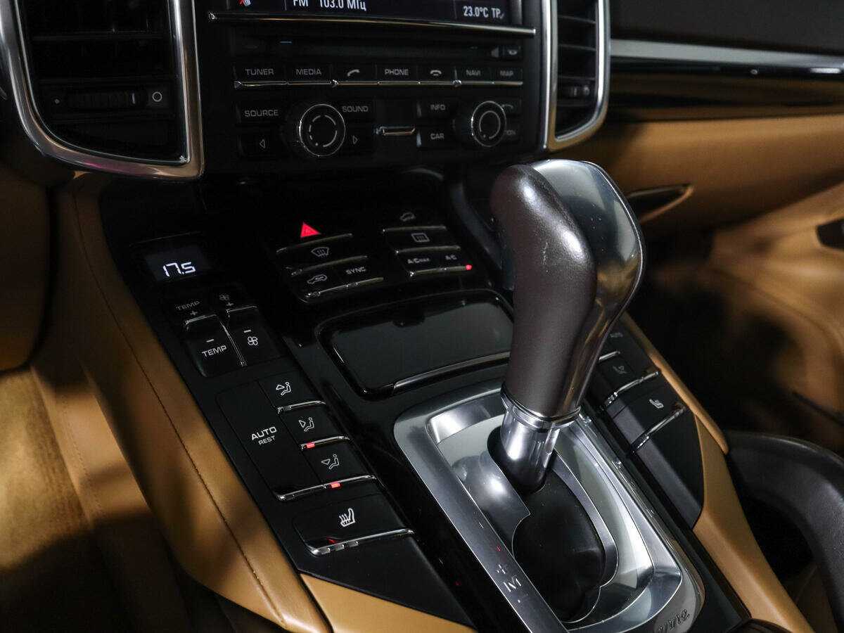 Купить Porsche Cayenne с пробегом. Фото: #19