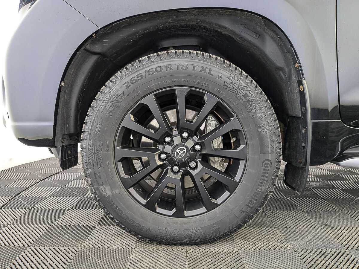 Купить Toyota Land Cruiser Prado с пробегом. Фото: #11