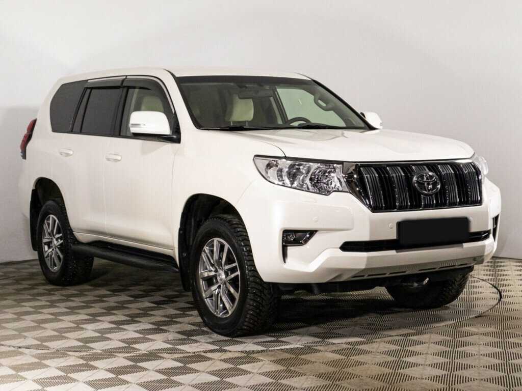 Купить Toyota Land Cruiser Prado с пробегом. Фото: #2