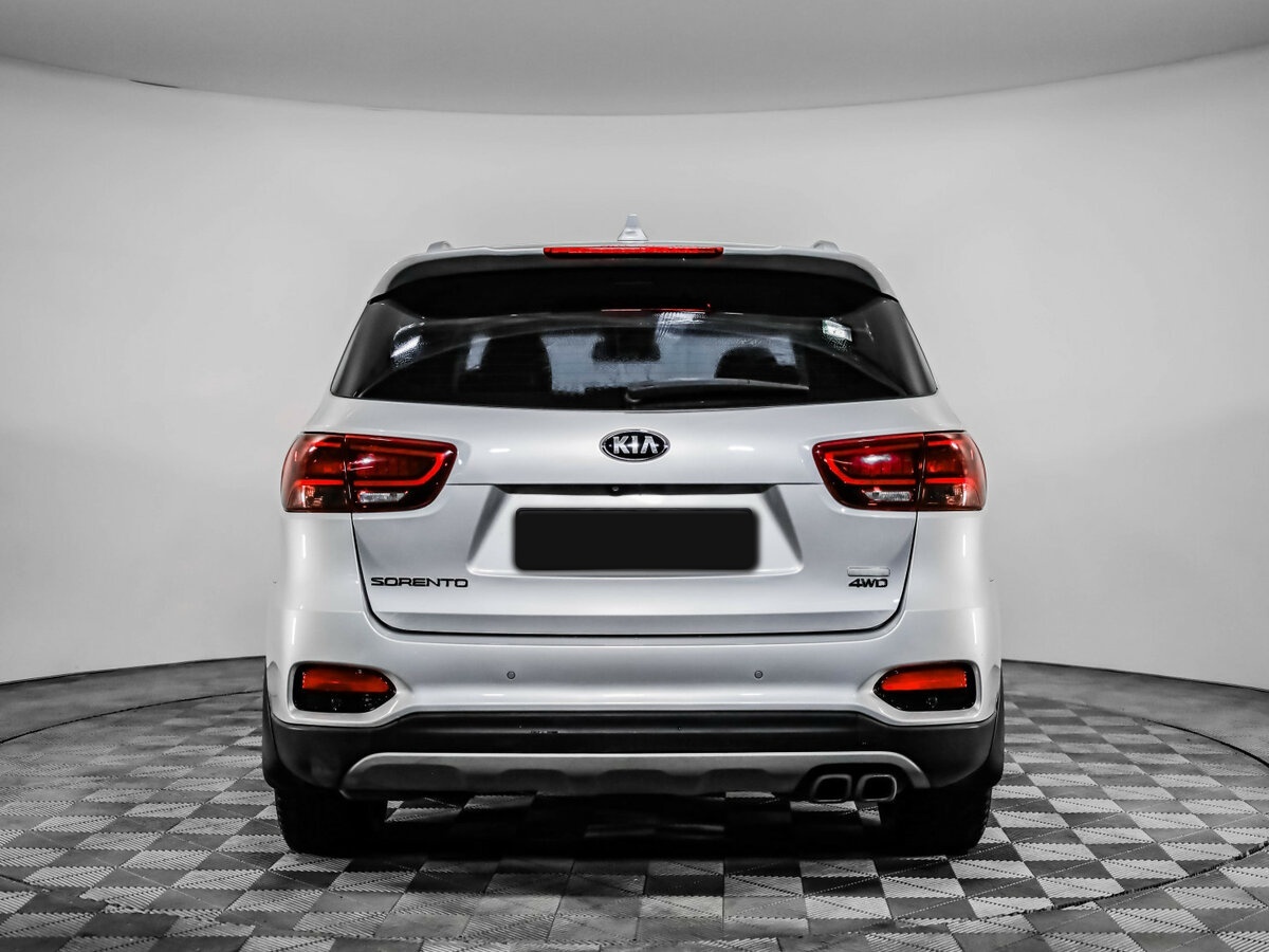 Купить Kia Sorento с пробегом. Фото: #5