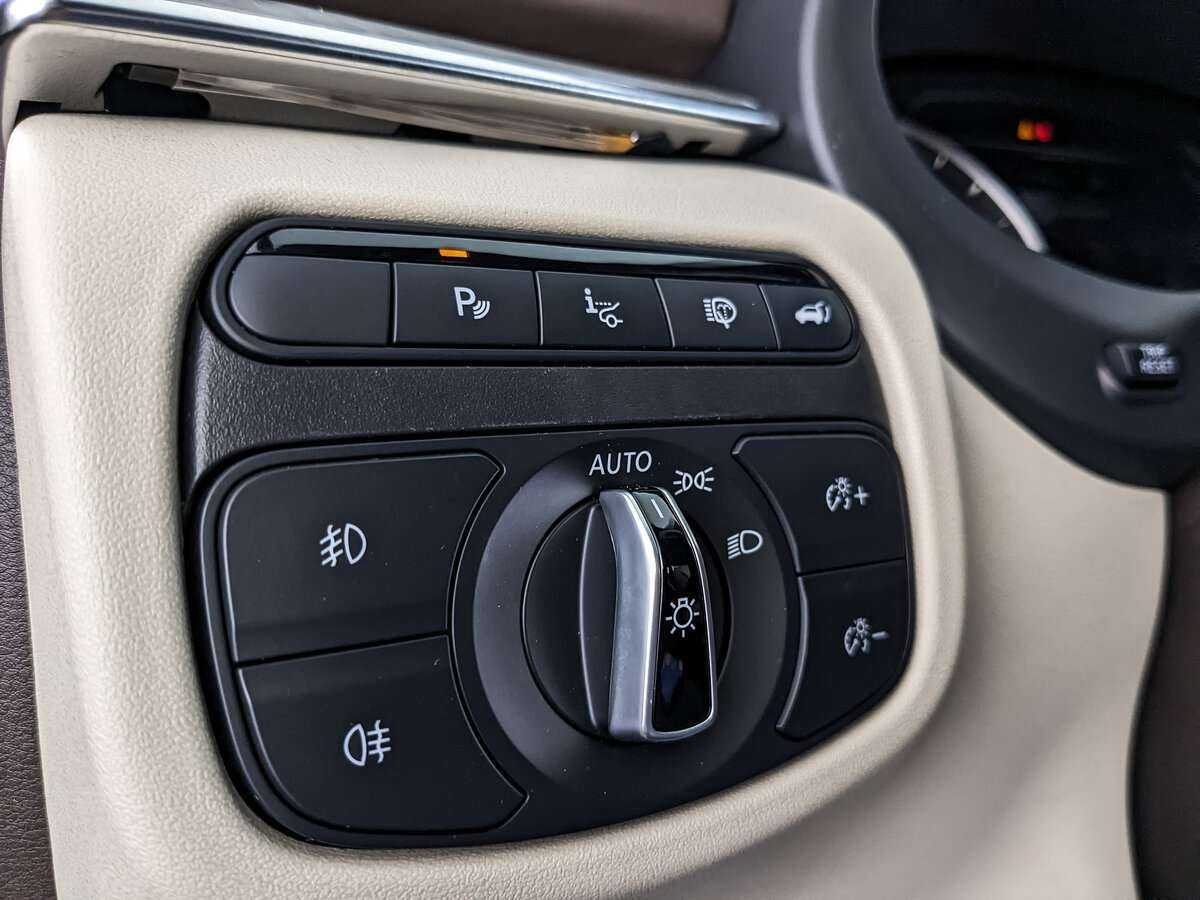 Купить Infiniti QX50 с пробегом. Фото: #21