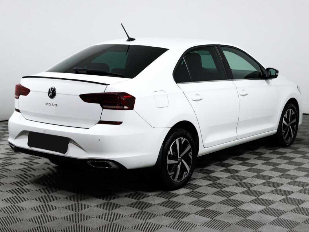 Купить Volkswagen Polo с пробегом. Фото: #4