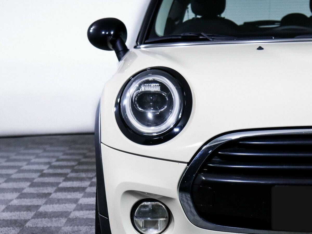 Купить Mini Hatch с пробегом. Фото: #17