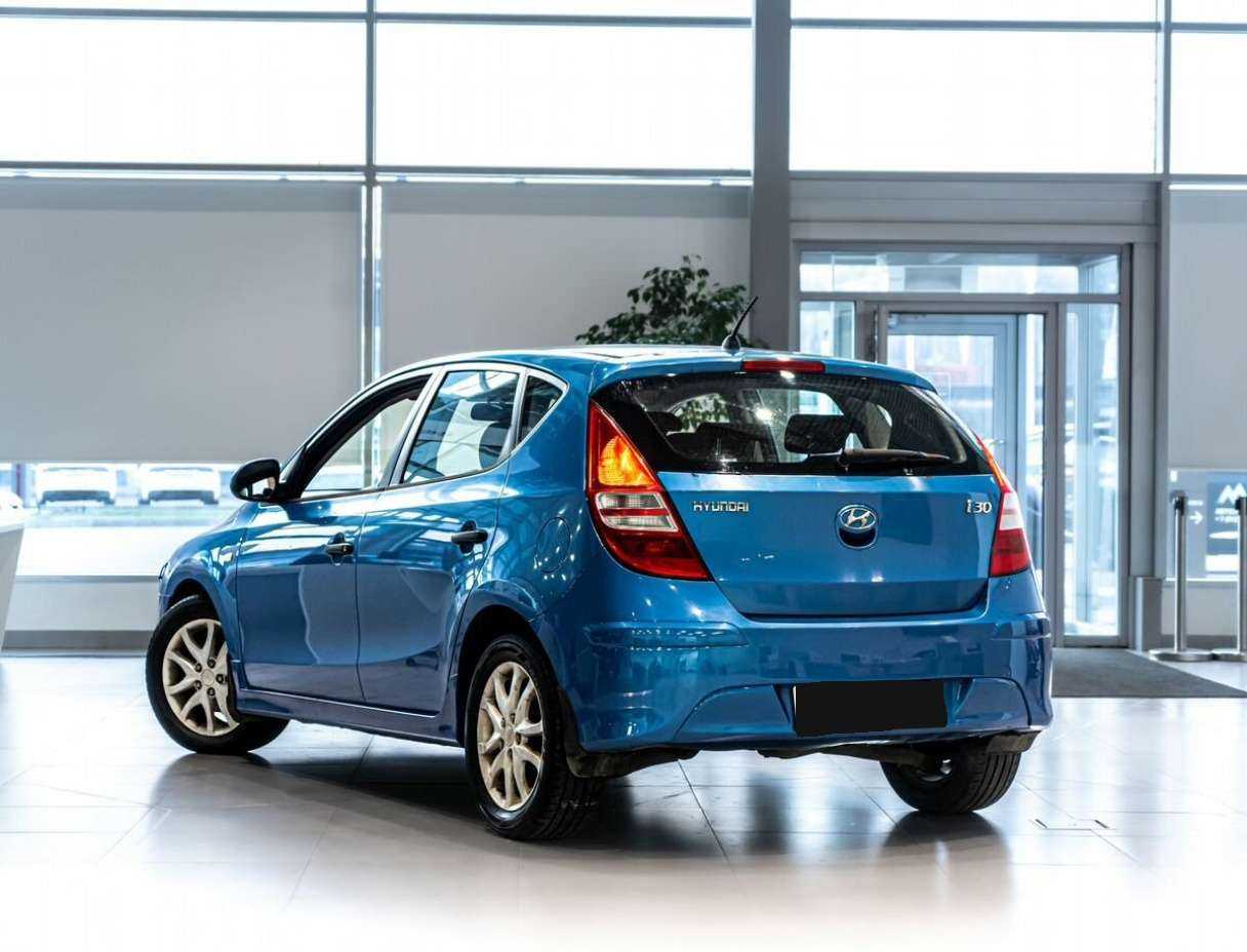 Купить Hyundai i30 с пробегом. Фото: #3
