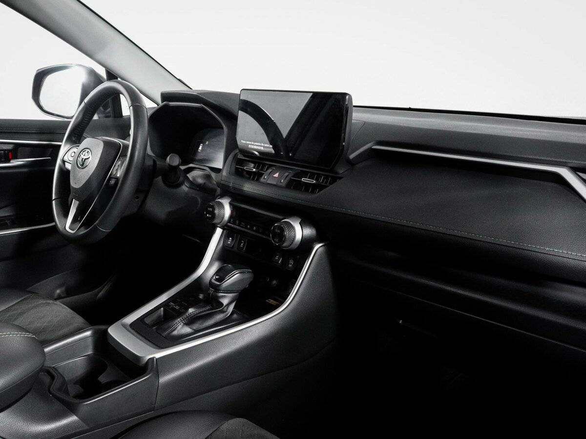 Купить Toyota RAV4 с пробегом. Фото: #8