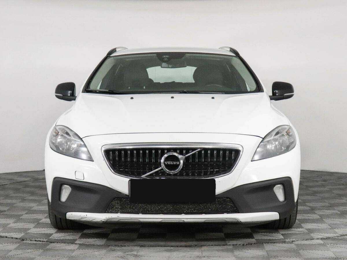 Купить Volvo V40 Cross Country с пробегом. Фото: #1