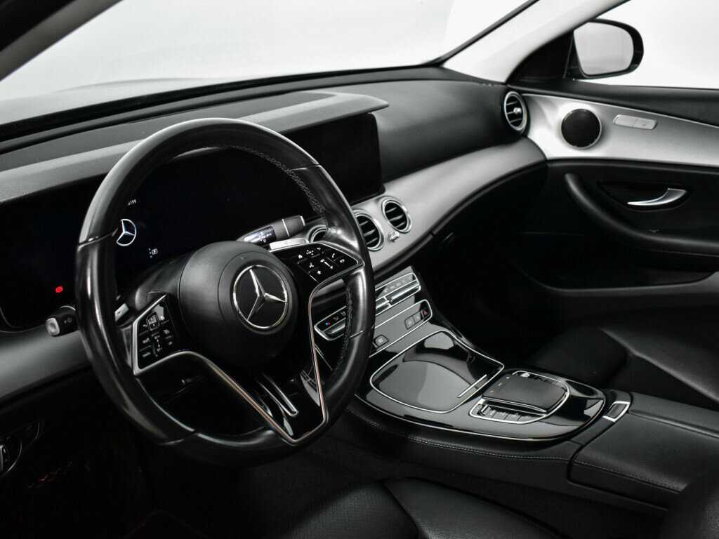 Купить Mercedes-Benz E-Класс с пробегом. Фото: #5