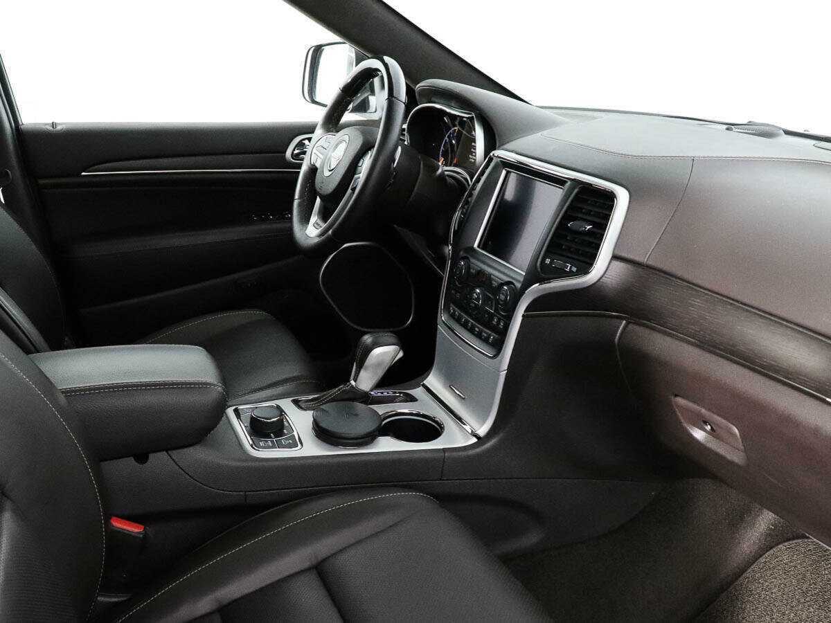 Купить Jeep Grand Cherokee с пробегом. Фото: #8