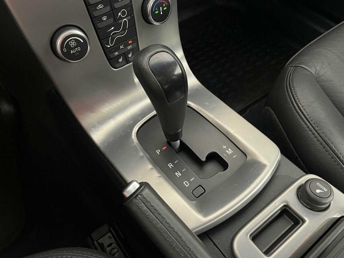 Купить Volvo S40 с пробегом. Фото: #12