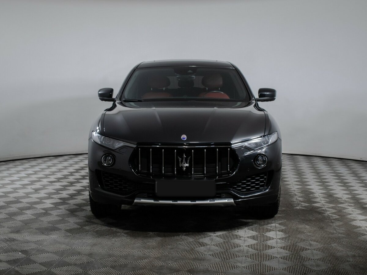 Купить Maserati Levante с пробегом. Фото: #1